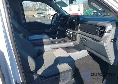 2023 Ford F-150 Xlt from USA, damaged, VIN 1FTEW1EP4PKE40057